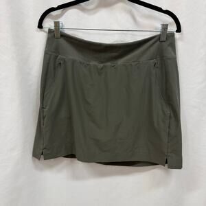 Athleta Soho Skort Arbor Olive Green Mesh Inner Shorts Zip Pockets 10